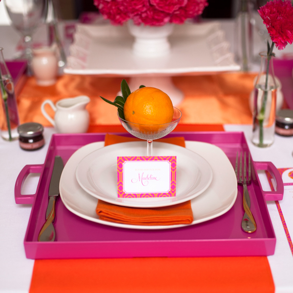 naranjas en copas para decorar la mesa